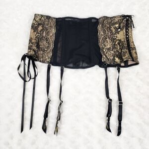 Vintage Victoria's Secret Lace Garter Belt Black and Gold Size M/L